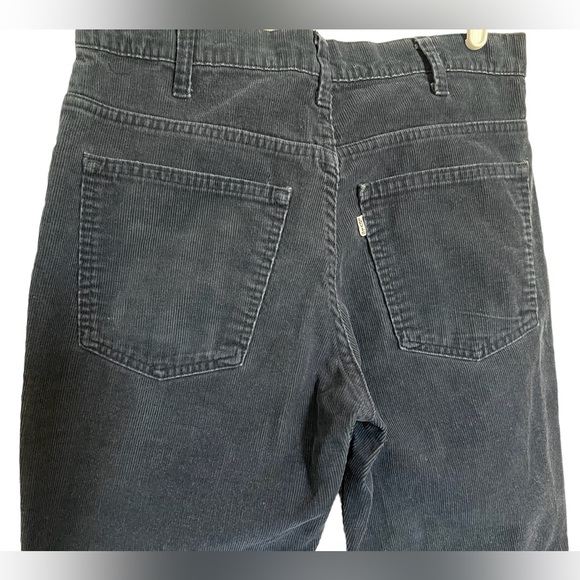Vintage 70’s Levi’s 646 Navy Blue Corduroy Mid-Rise Semi Flare Jeans - Picture 3 of 10